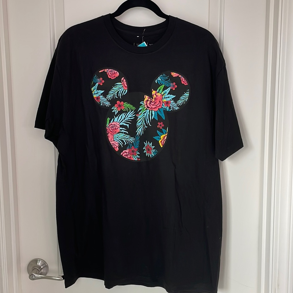 Men’s Disney Hawaiian Mickey Tee